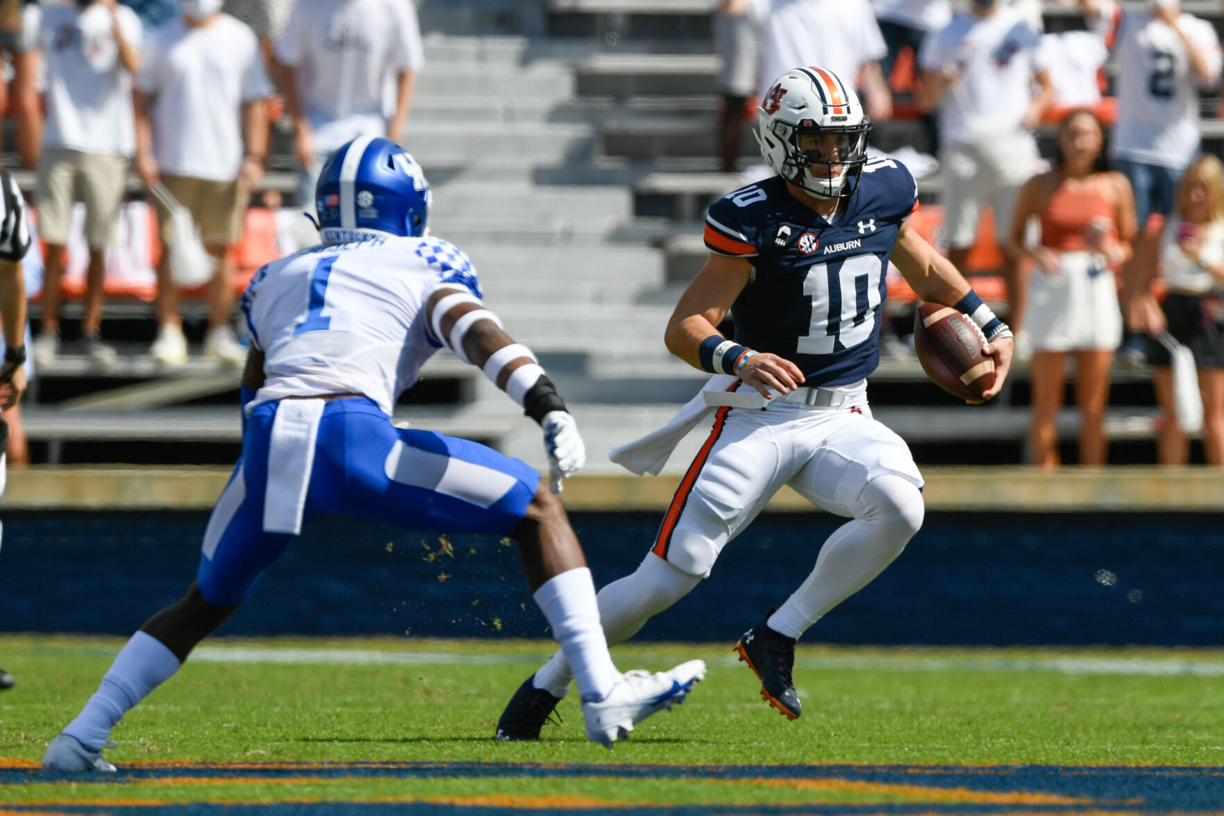 Football: Auburn vs Kentucky